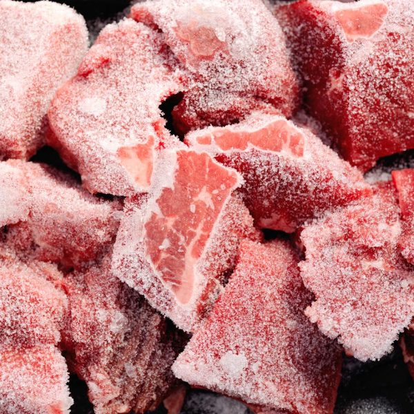 Fresh sausages & frozen meat Fresh sausages & frozen meat